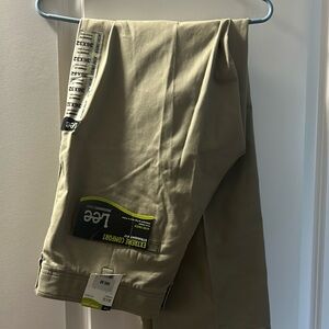 Lee extreme comfort straight leg khaki pants
